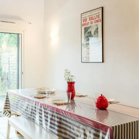 Holiday home Confort & Nature Pres Du *